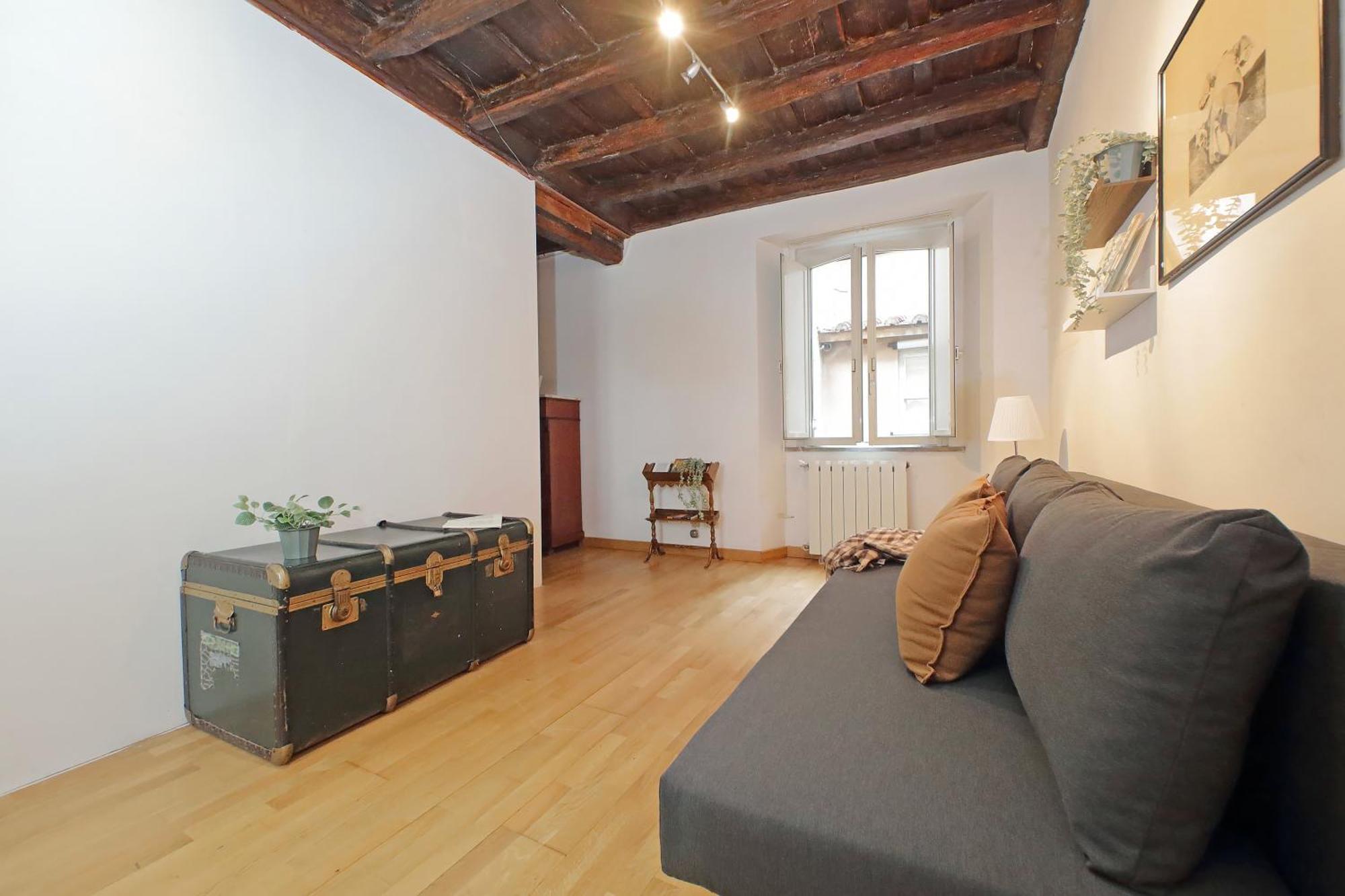 Cozy Rione Monti Apartment Rome