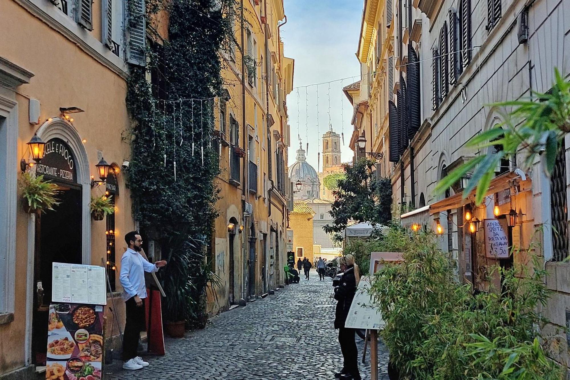 Cozy Rione Monti Apartment Rome